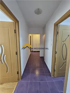Brancoveanu-Izvorul Oltului, apartament mobilat si utilat modern, bloc reabilitat - foto 17