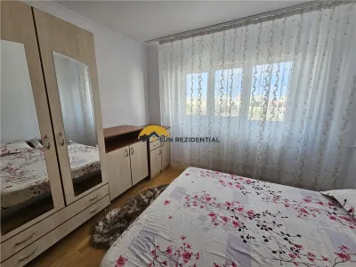 Brancoveanu-Izvorul Oltului, apartament mobilat si utilat modern, bloc reabilitat - foto 10