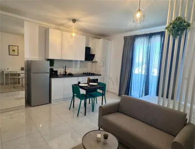 GIROCULUI - APARTAMENT 1 CAMERA - mobilat, utilat + LOC DE PARCARE - Timisoara