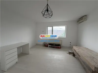 Casa de inchiriat P+1+M-7 cam-Utilitati-Pretabil muncitori constructi - foto 2