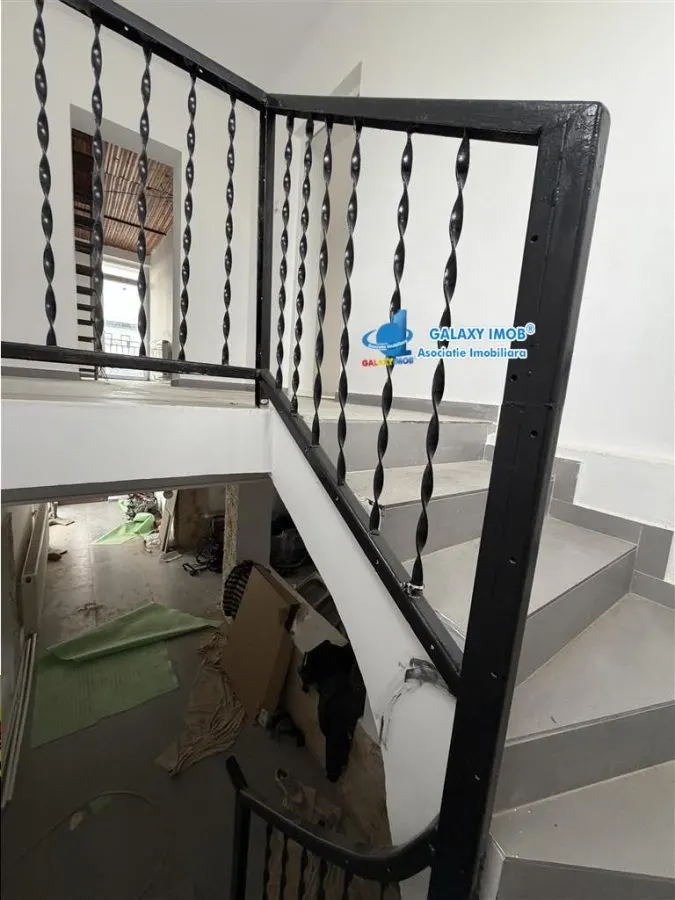 Casa de inchiriat P+1+M-7 cam-Utilitati-Pretabil muncitori constructi - foto 12