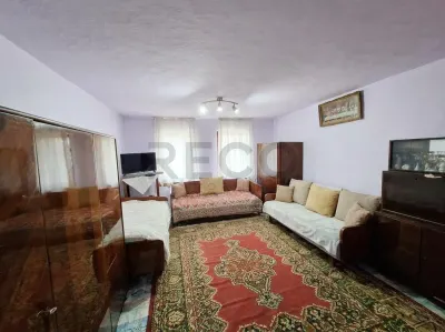 RECO Casa cu teren mare in Silindru, com. Simian - foto 5