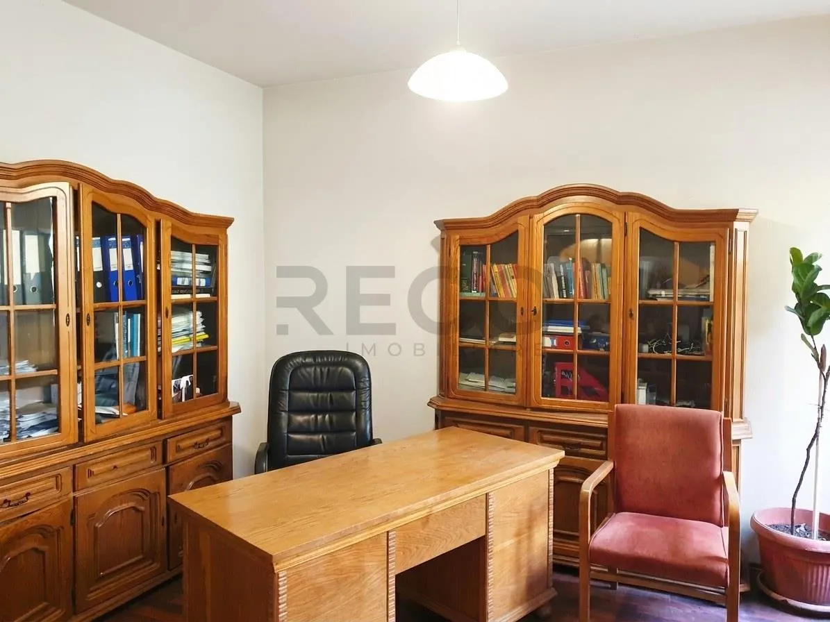 RECO Casa cu 5 camere P+M in Iosia - foto 10