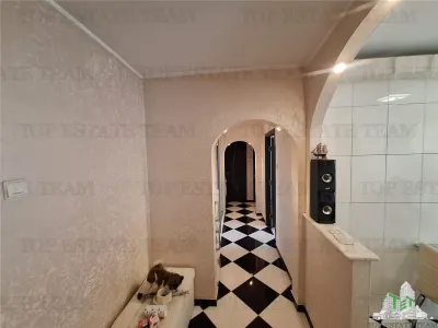 Apartament 3 camere - Calarasilor - vanzare - Braila - foto 5