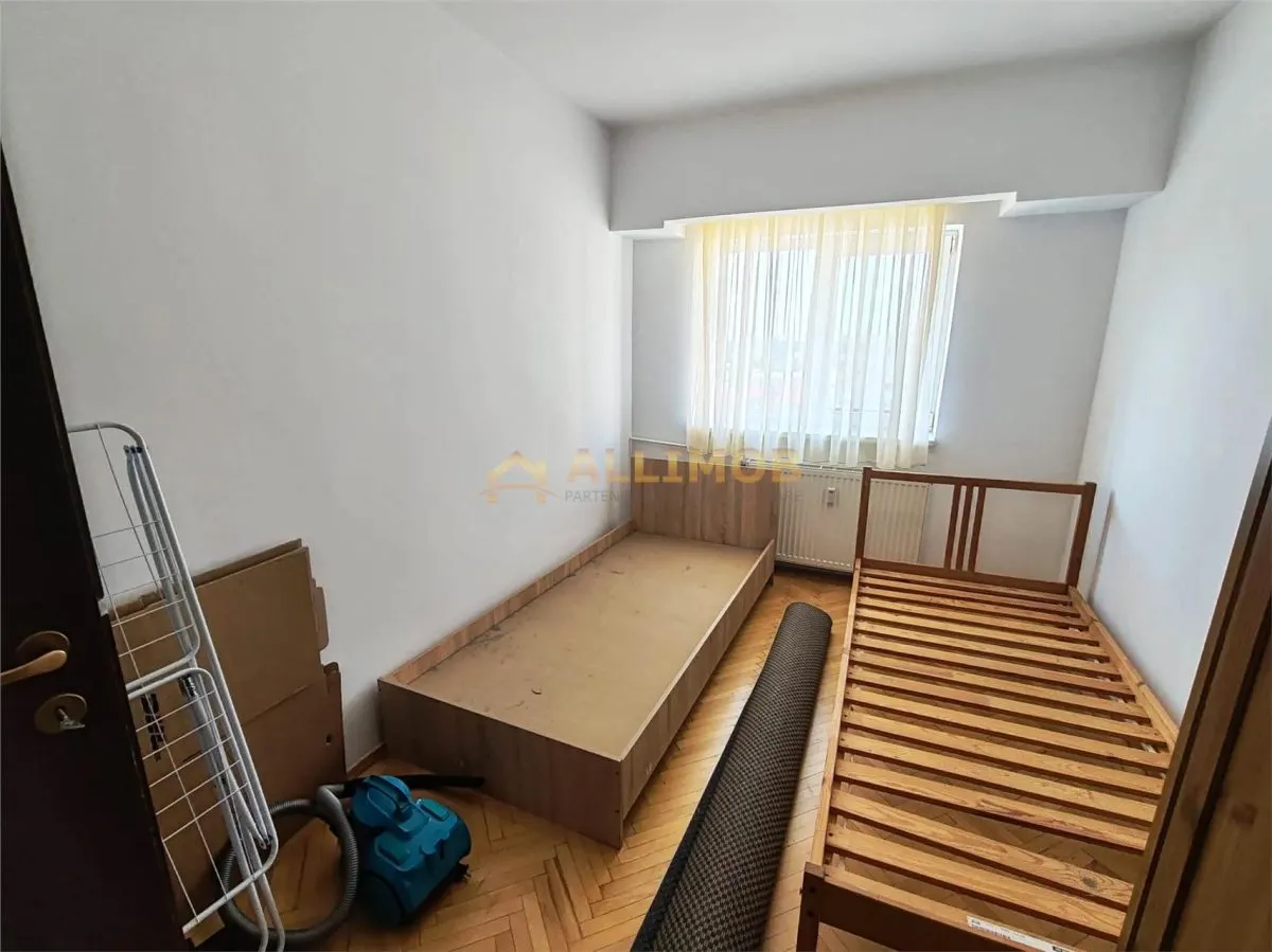 Apartament 3 camere in Ploiesti, zona ultracentrala - foto 13