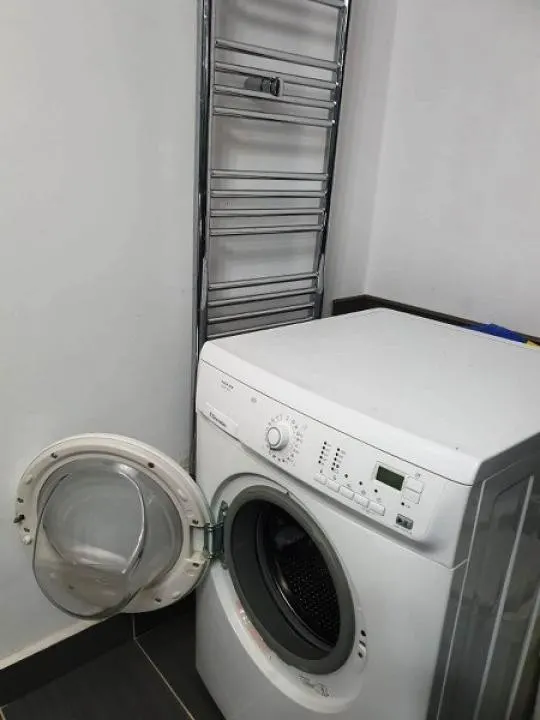Vila 4 camere in Bucov - foto 14