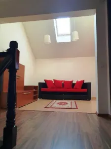 Vila 4 camere in Bucov - foto 9