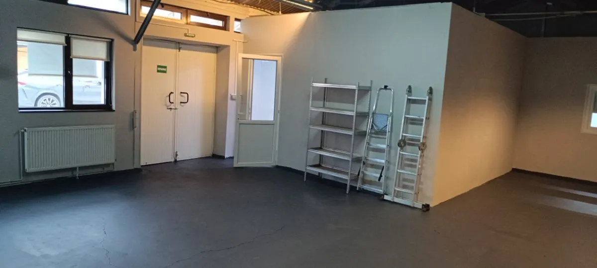 Spatiu depozitare/productie  in Ploiesti, zona Xenia - foto 5