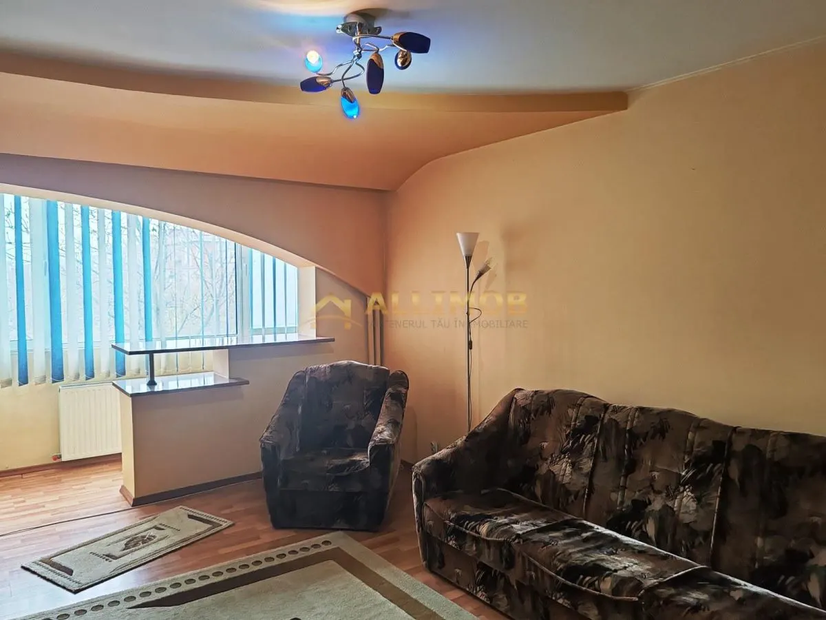 Apartament 3 camere in Ploiesti, zona Sud - foto 4