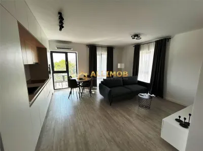 Apartament 3 camere zona Piata Presei - foto 2