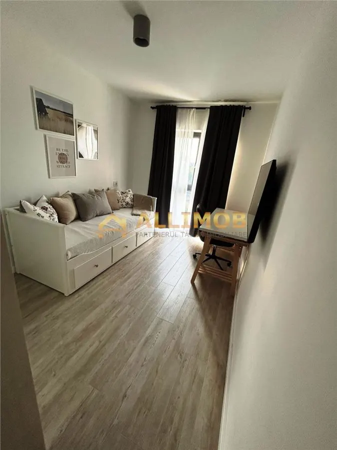 Apartament 3 camere zona Piata Presei - foto 7