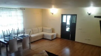 Vila 4 camere  in Bucov - Bucov
