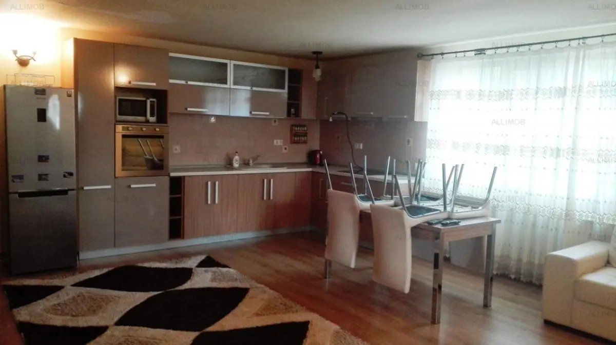 Vila 4 camere  in Bucov - foto 2