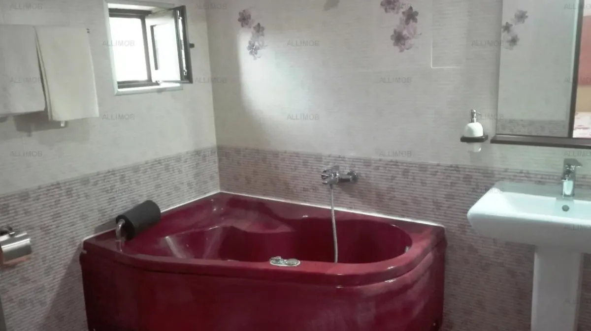 Vila 4 camere  in Bucov - foto 14