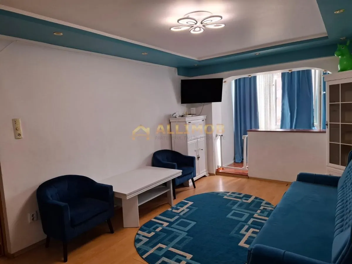 Inchiriere apartament 2 camere, zona 9 Mai - foto 2