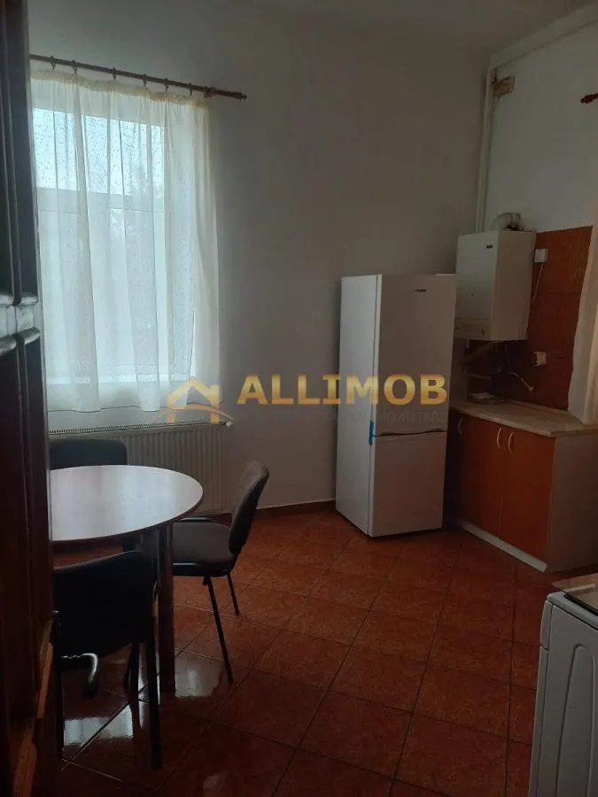 Apartament 3 camere  in Ploiesti, zona centrala - foto 7