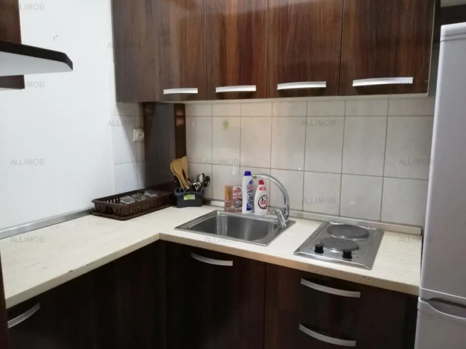 Apartament 2 camere in Ploiesti, zona ultracentrala - foto 14