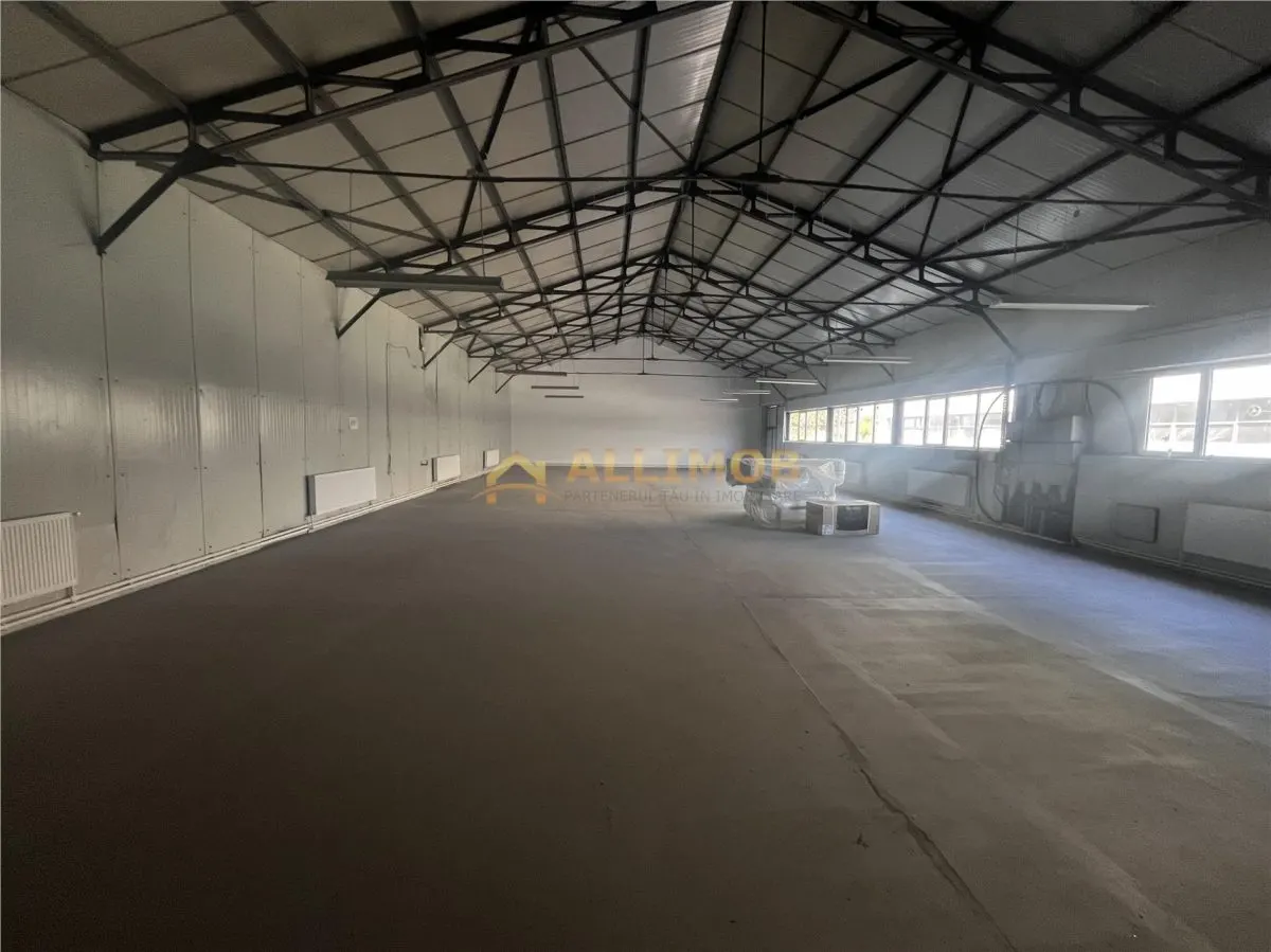 Hala de inchiriat â€“ 400 mÂ², zona Bariera Bucuresti, Ploiesti - foto 11