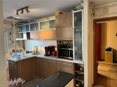 Inchiriere apartament 4 camere, cu centrala termica in Ploiesti, Zona 9 Mai - foto 9