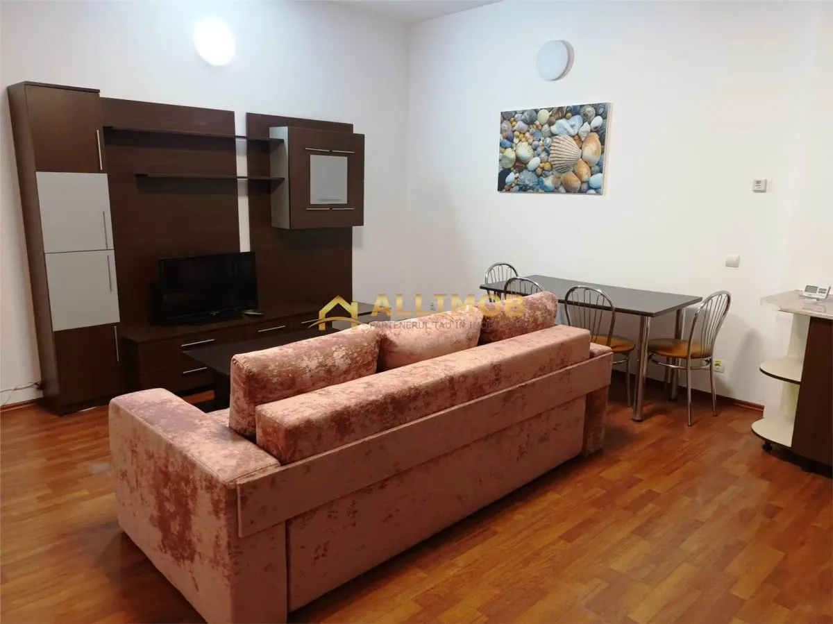 Apartament 2 camere in Ploiesti, zona ultracentrala - foto 2