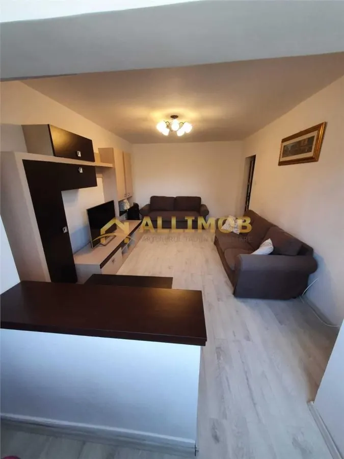 Apartament 2 camere in Ploiesti, zona centrala - foto 4