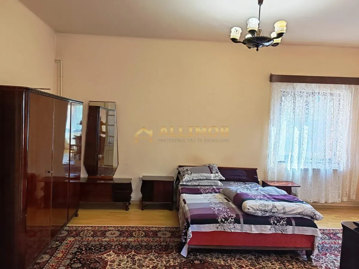 Apartament 4 camere ultracentral, Ploiesti, parter in vila - foto 4