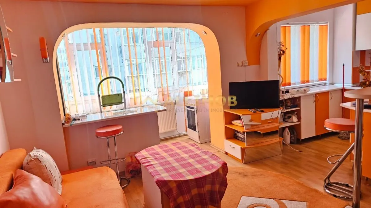 Garsoniera in Ploiesti, zona Bariera Bucuresti - foto 1