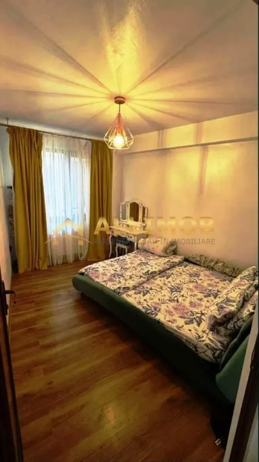 Apartament 3 camere in Ploiesti, zona ultracentrala - foto 6