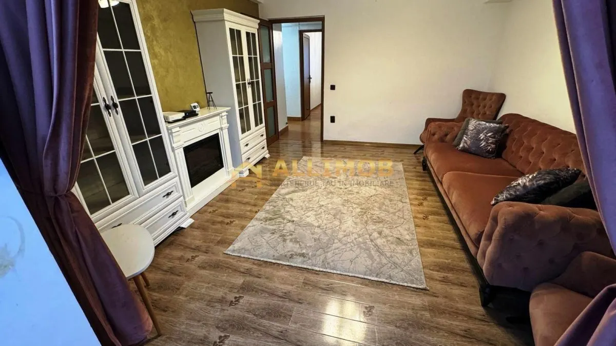 Apartament 3 camere in Ploiesti, zona ultracentrala - foto 2