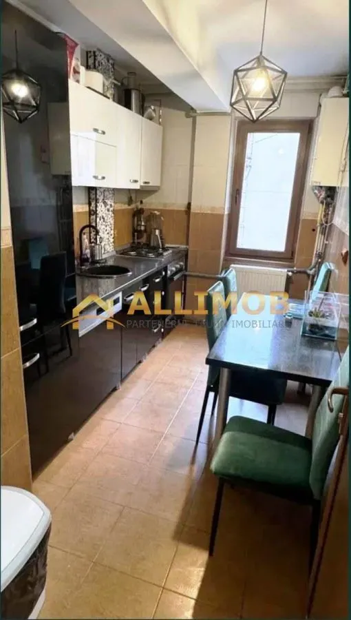 Apartament 3 camere in Ploiesti, zona ultracentrala - foto 13