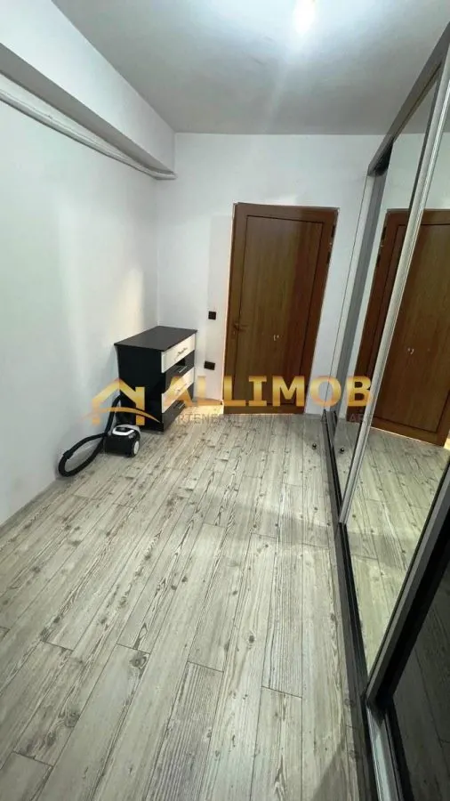 Apartament 3 camere in Ploiesti, zona ultracentrala - foto 8