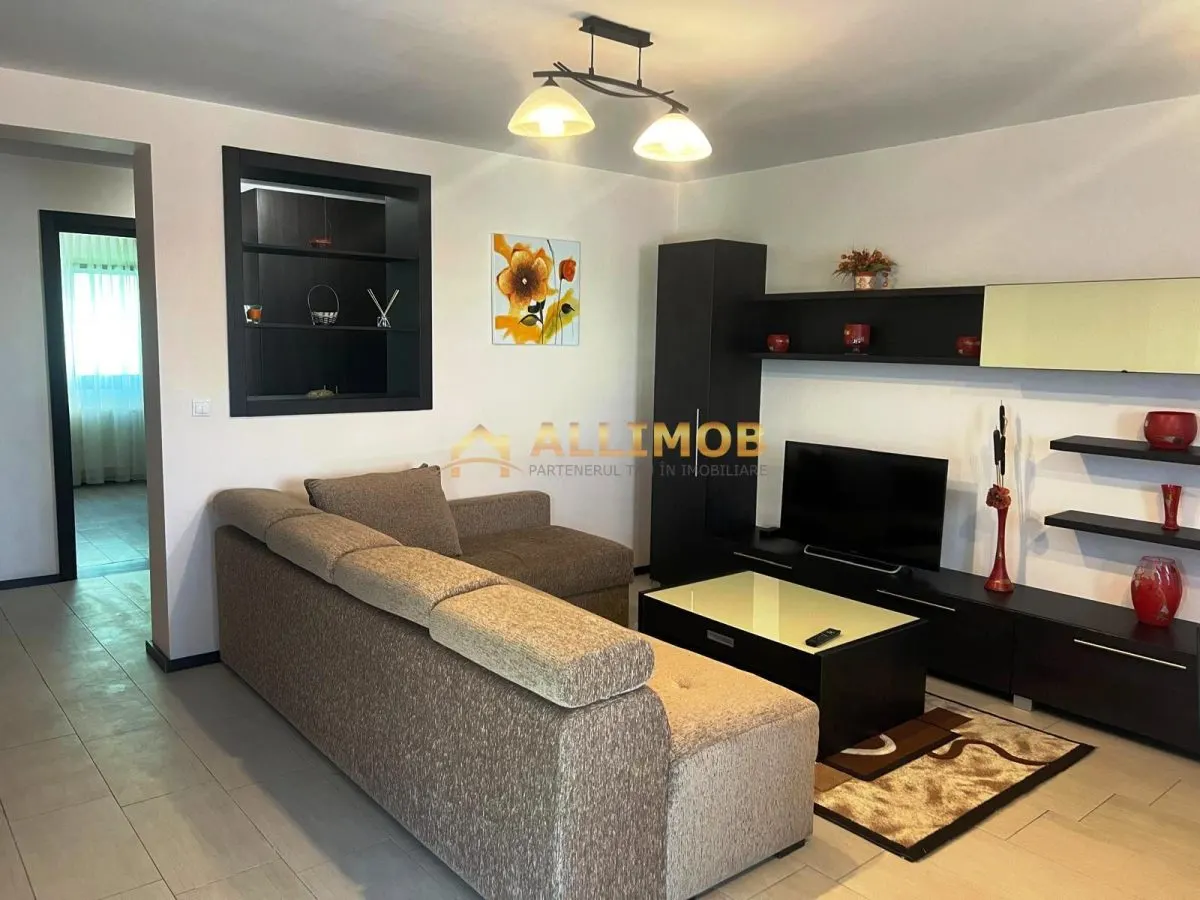 Apartament 3 camere zona Andrei Muresanu - foto 2