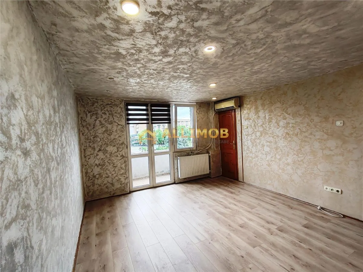 Garsoniera in Ploiesti, zona ultracentrala - foto 2
