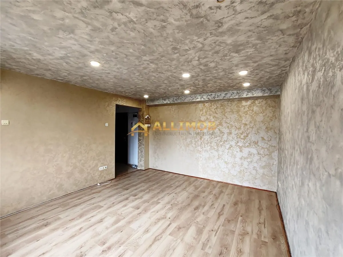 Garsoniera in Ploiesti, zona ultracentrala - foto 5