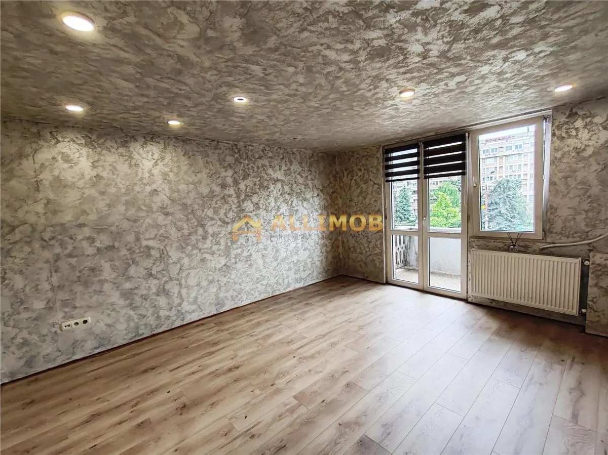 Garsoniera in Ploiesti, zona ultracentrala - foto 6