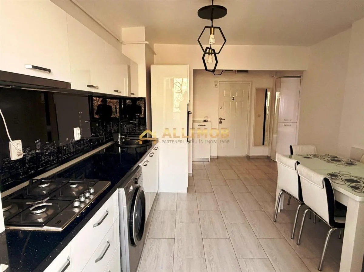 Apartament 2 camere in Ploiesti, zona ultracentrala - foto 8