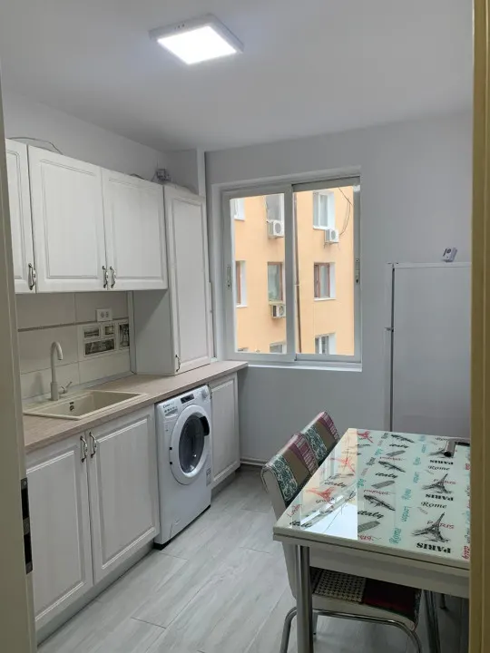 Apartament 2 camere in Ploiesti, zona ultracentrala - foto 6