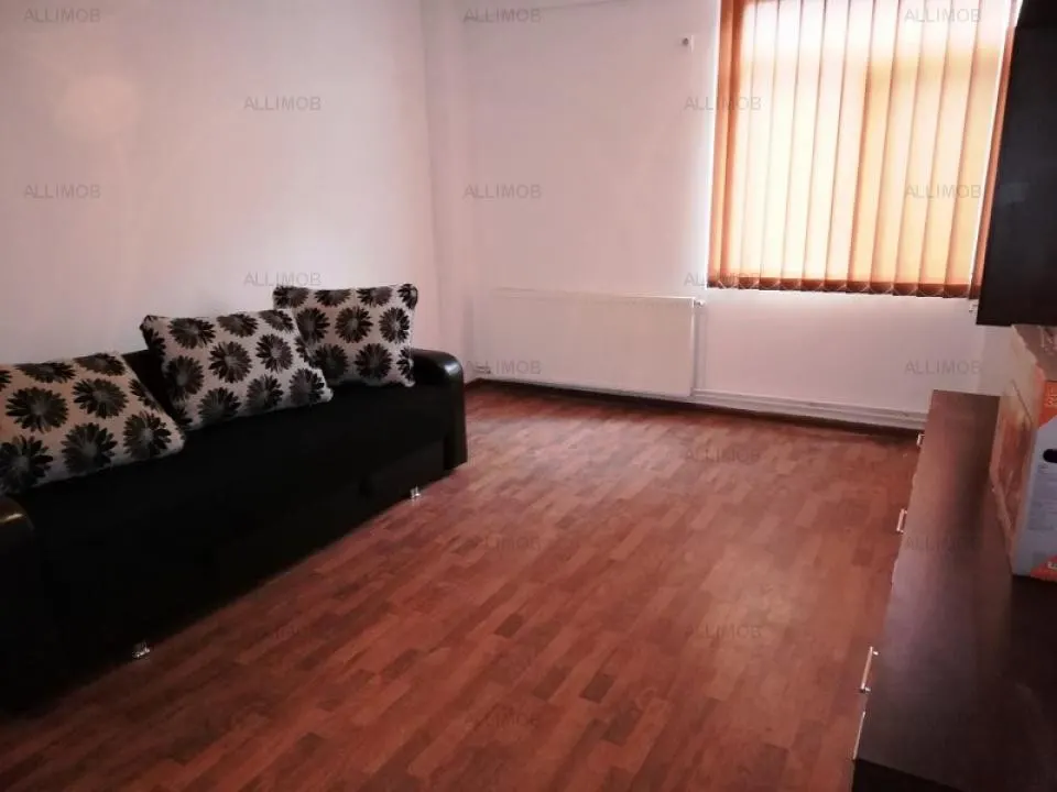 Apartament 2 camere in Ploiesti, zona ultracentrala - foto 2