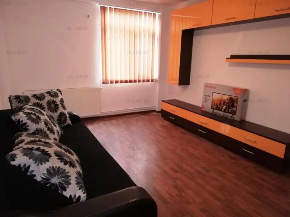Apartament 2 camere in Ploiesti, zona ultracentrala - foto 4