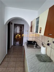 Garsoniera in Ploiesti, zona Cantacuzino - foto 5