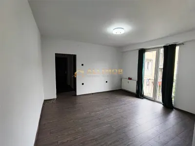 Apartament 2 camere in Ploiesti, zona ultracentrala, Piata Victoriei - foto 4