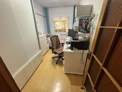 Centru - Podul de Fier , 4 camere , loc de parcare - foto 2