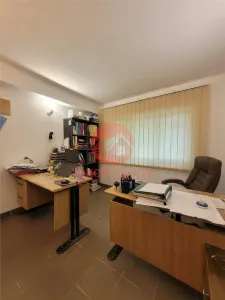 Apartament/Birou Navodari 3 Camere, Pozitionare Excelenta - foto 2