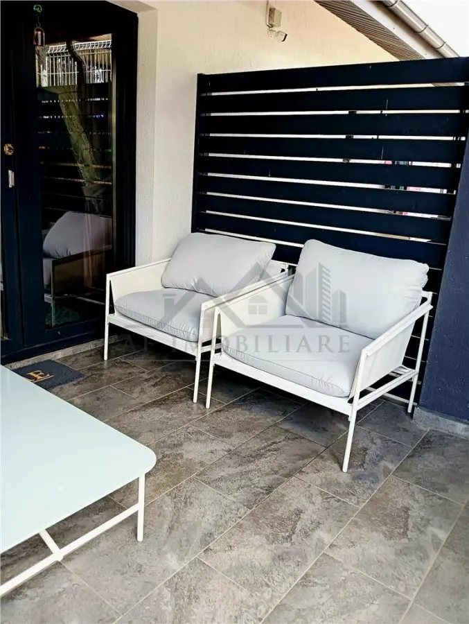 Casa individuala, utilata-mobilata cu garaj - foto 13