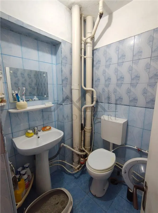 99mp - Etaj intermediar - Apartament 4 camere Nicolina zona Rond Vechi - foto 25