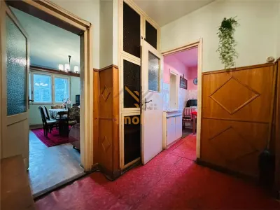 APARTAMENT 3 CAMERE, ETAJ 3, DECOMANDAT, ZONA ROGERIUS, STR TRANSILVANIEI - foto 4