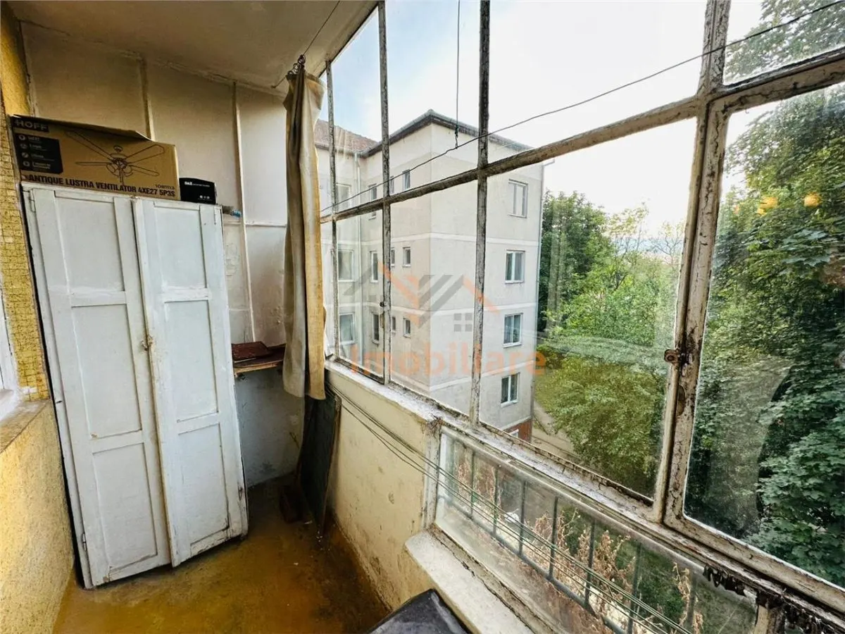 APARTAMENT 3 CAMERE, ETAJ 3, DECOMANDAT, ZONA ROGERIUS, STR TRANSILVANIEI - foto 6
