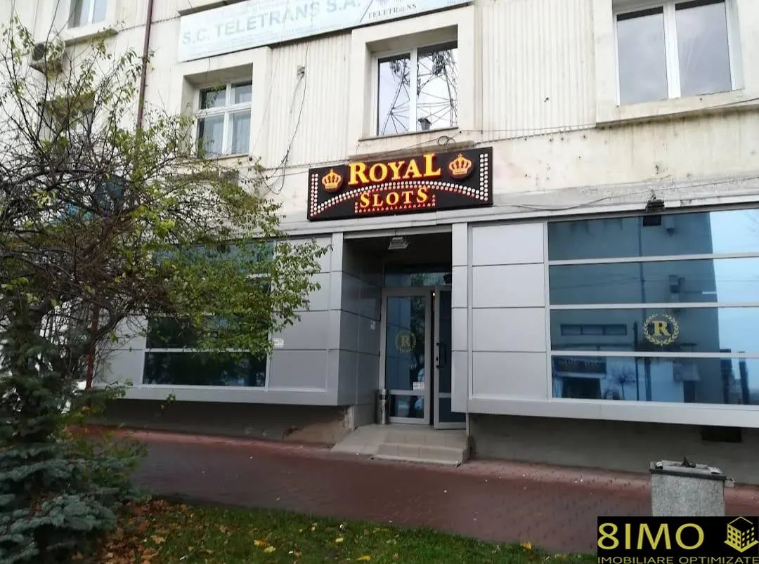 Spatiu comercial ultracentral de inchiriat, 74 mp - foto 2