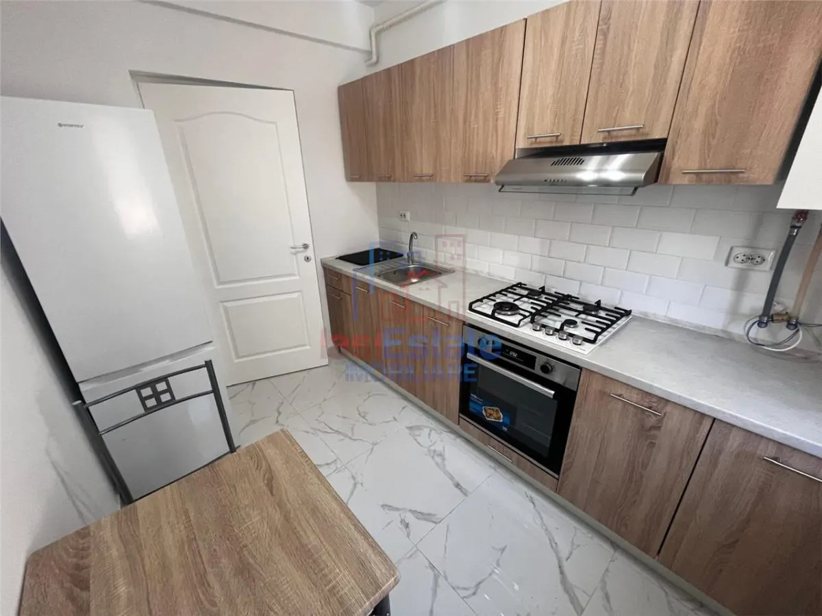 Apartament cu 1 camera de inchiriat Cartierul Editurii - foto 2