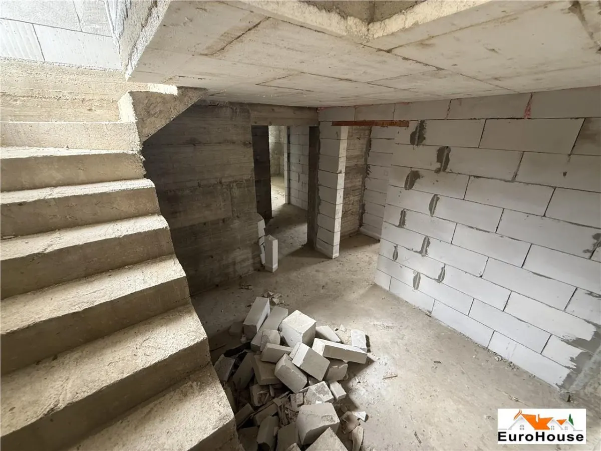 Casa De Vanzare In Alba Iulia , Zona Cetate - foto 20